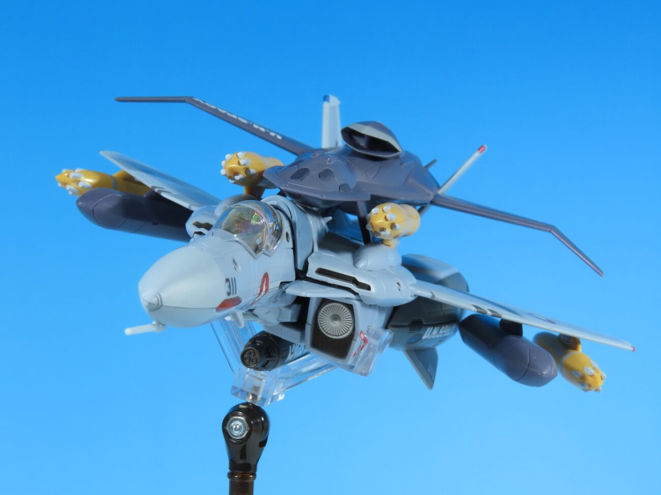 HI-L R マクロスゼロ VF-0Aフェニックス(工藤機) +ゴースト Amazon.co.jp: TAMASHII NATIONS HI-METAL R マクロスゼロ VF-0A